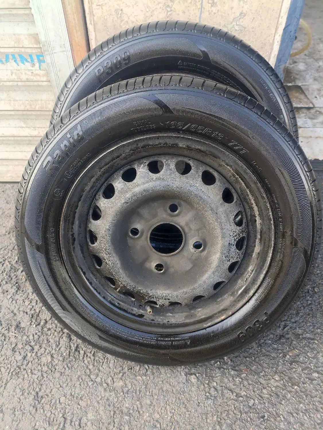 رینگ و لاستیک پراید چینی|قطعات یدکی و لوازم جانبی|اراک, |دیوار