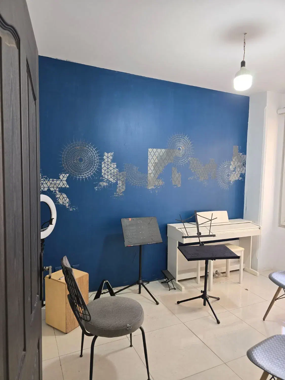 آموزشگاه فنی حرفه ای موسیقی چکاوک|خدمات آموزشی|اندیشه, اندیشه فاز ۱|دیوار