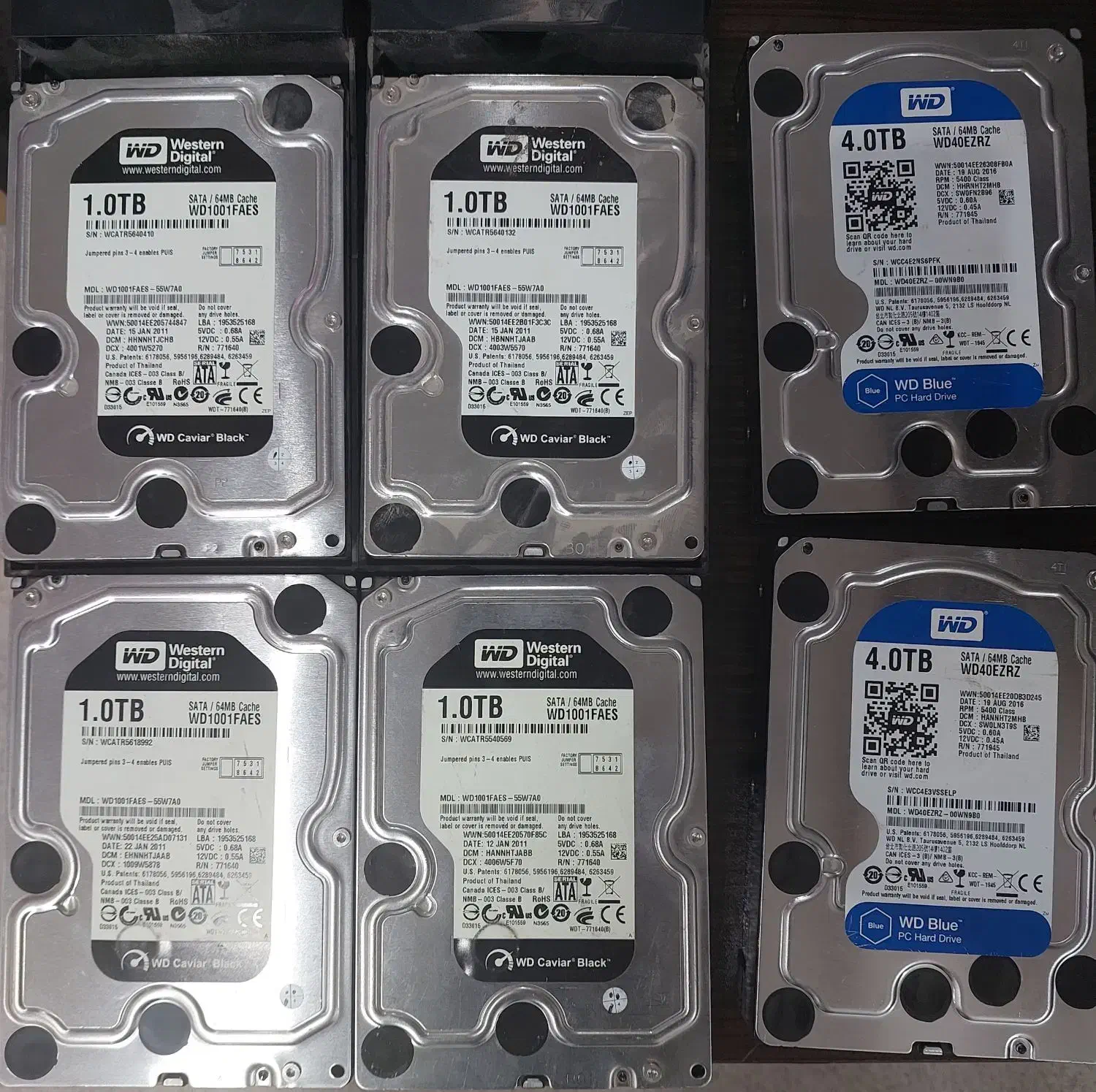 هارد ۴ و ۱ ترا|قطعات و لوازم جانبی رایانه|اهواز, سپیدار|دیوار