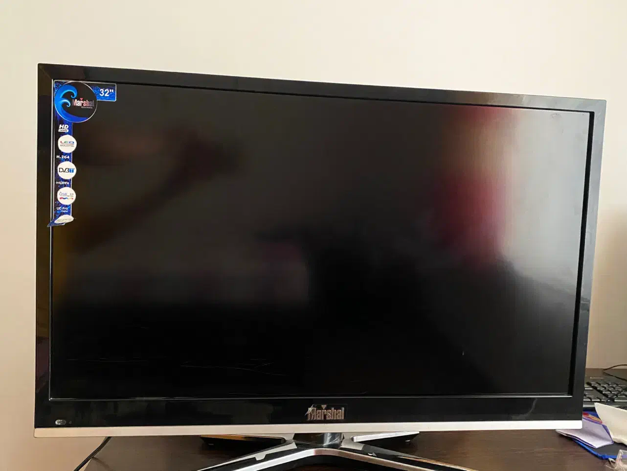 تلویزیون ۳۲اینچ|تلویزیون و پروژکتور|قم, بنیاد|دیوار