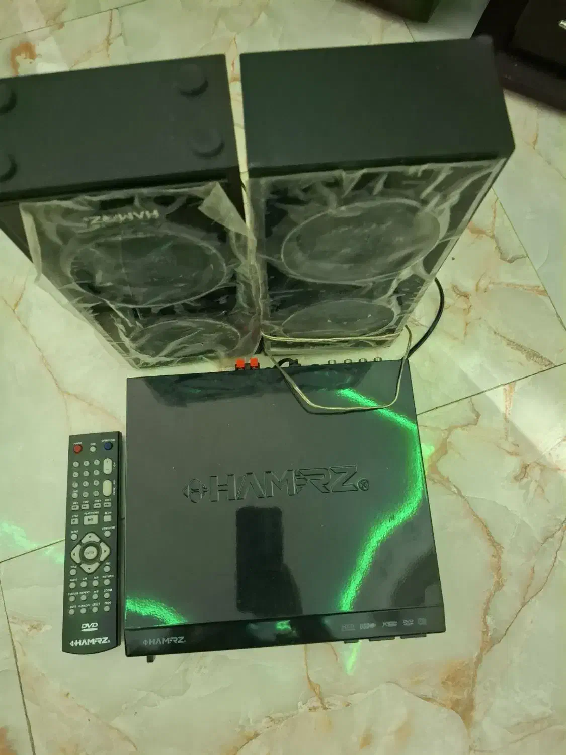 فروش فوری لوازم منزل|بوفه، ویترین، کنسول|ملارد, |دیوار