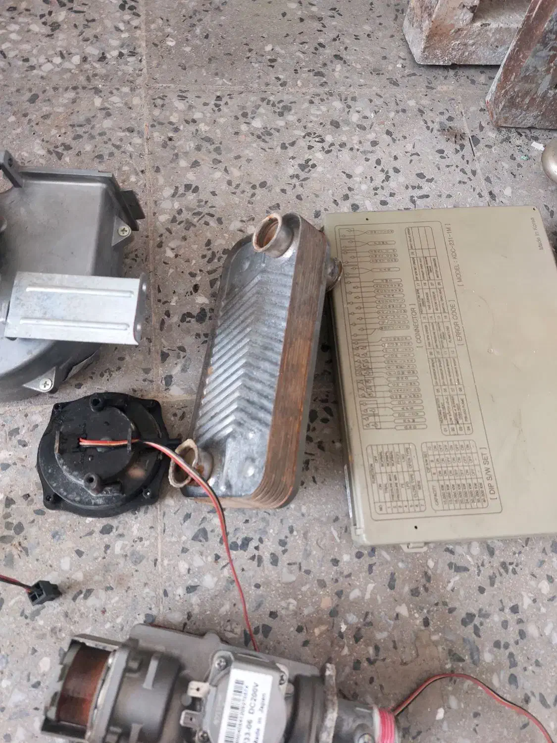 قطعات ناوین|آبگرمکن، پکیج، شوفاژ|کرمانشاه, |دیوار