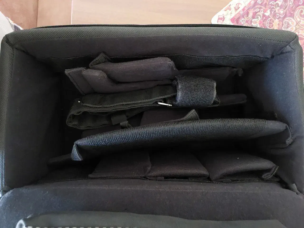 کیف دوربین سامسونیت مدل Dv80 DUO کد 28680|دوربین عکاسی و فیلمبرداری|تهران, علم و صنعت|دیوار