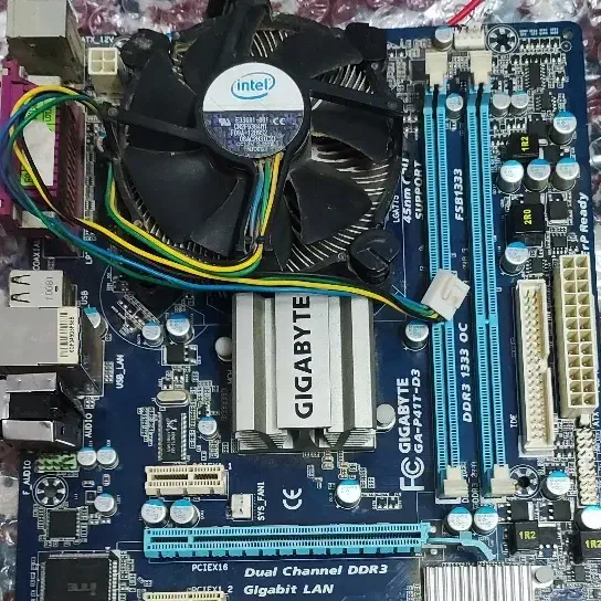 مادربرد ddr3|قطعات و لوازم جانبی رایانه|قم, شهرک امام حسین|دیوار