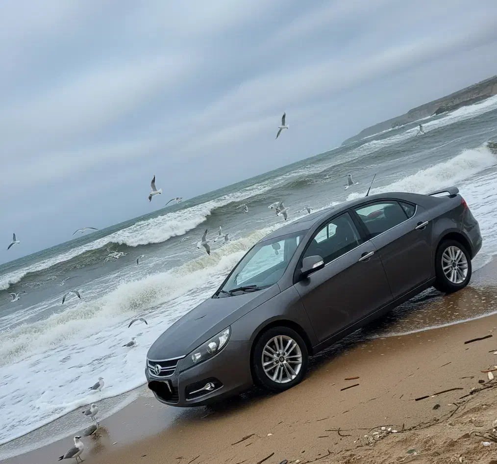 جک جی۵ اتوماتیک کم کار۹۶|خودرو سواری و وانت|شیراز, معالی‌آباد|دیوار