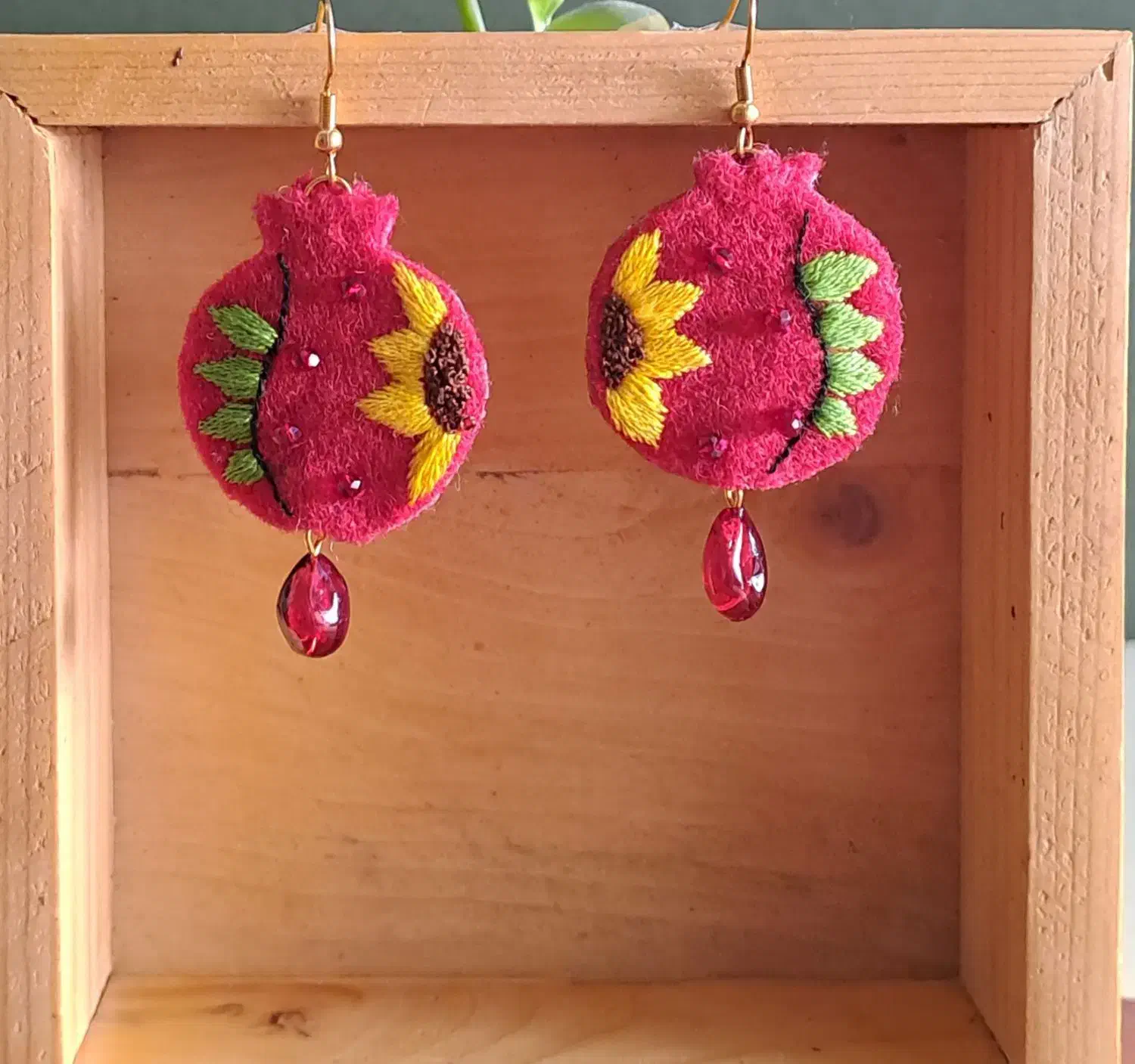 گوشواره|زیورآلات و اکسسوری|مشهد, پایین خیابان|دیوار