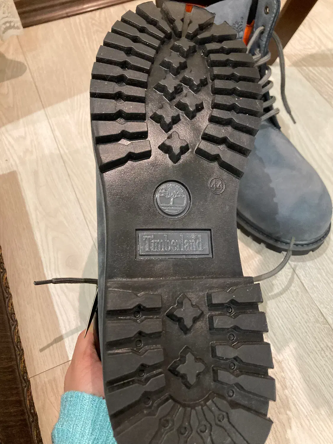 پوتین مردانه|کیف، کفش، کمربند|رشت, پیله داربن|دیوار