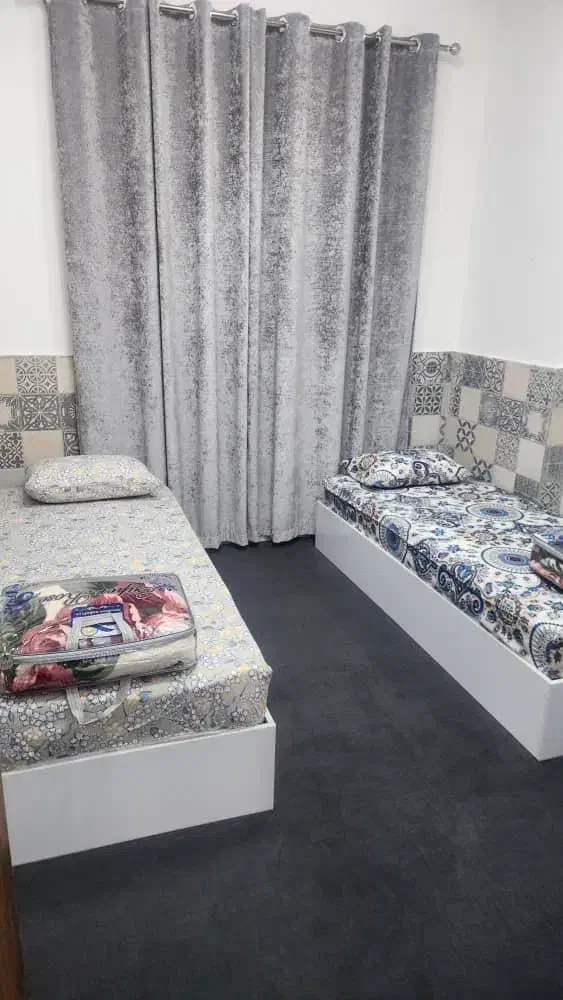 خوابگاه نوساز بسیار شیک پسرانه|اجارهٔ کوتاهمدت آپارتمان و سوئیت|شیراز, گلکوب|دیوار