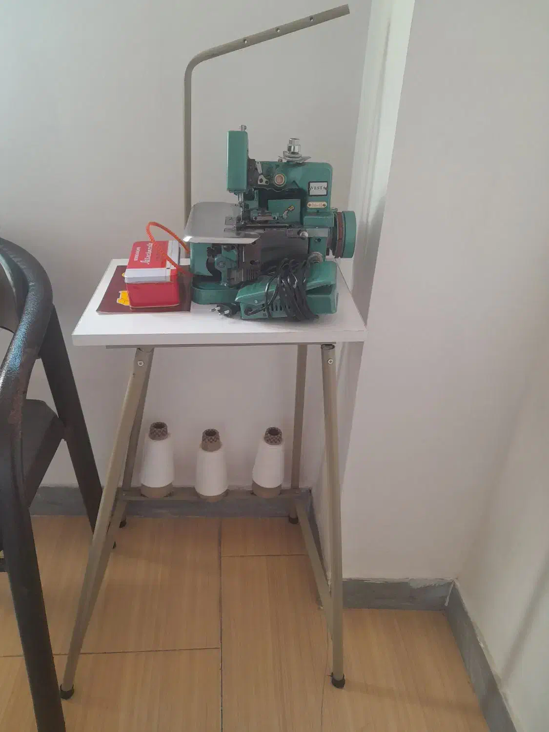 سردوز|چرخ خیاطی و ریسندگی|ماسال, |دیوار