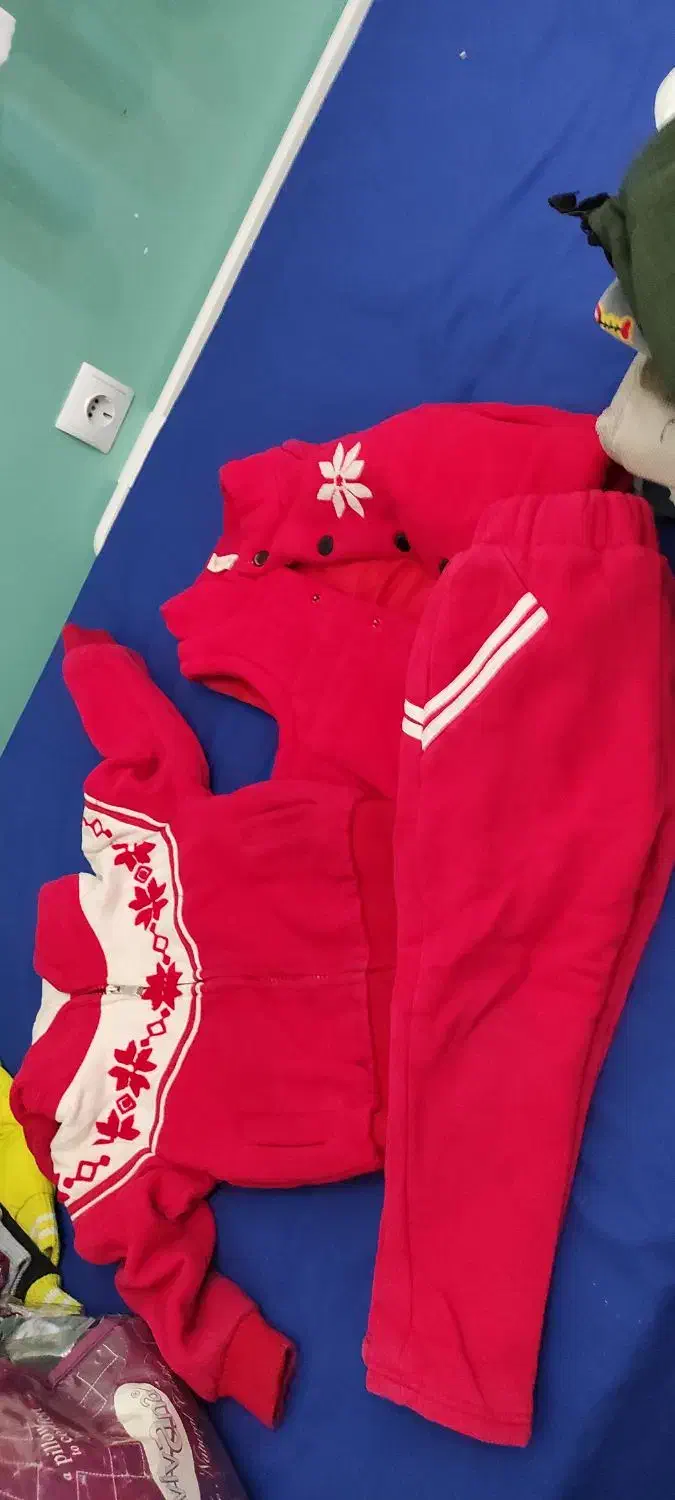 لباس کودک|کفش و لباس بچه|مشکین‌دشت, |دیوار