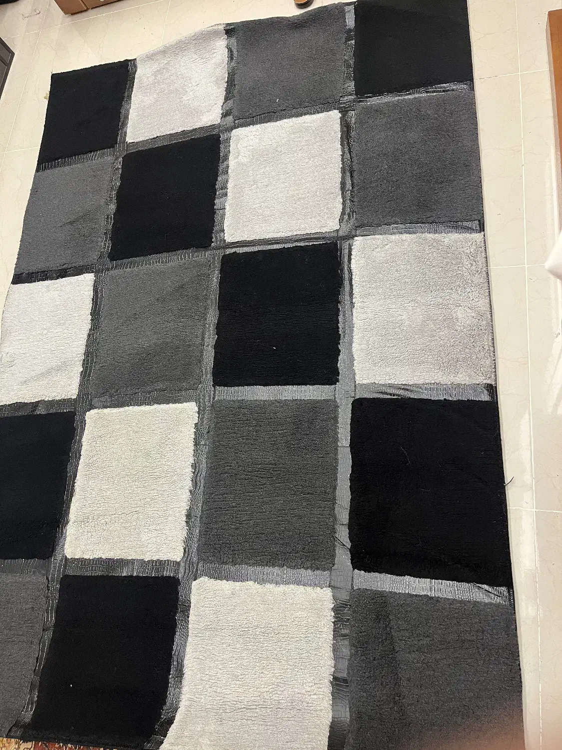 فرش چرم و پشم|فرش|کرمانشاه, |دیوار