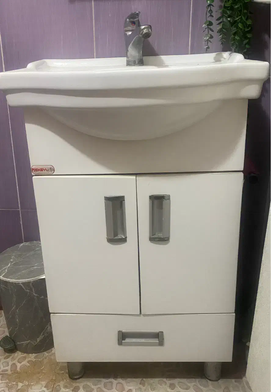 روشویی و شیر روشویی و توالت|لوازم سرویس بهداشتی|قدس, شهر‌قدس|دیوار