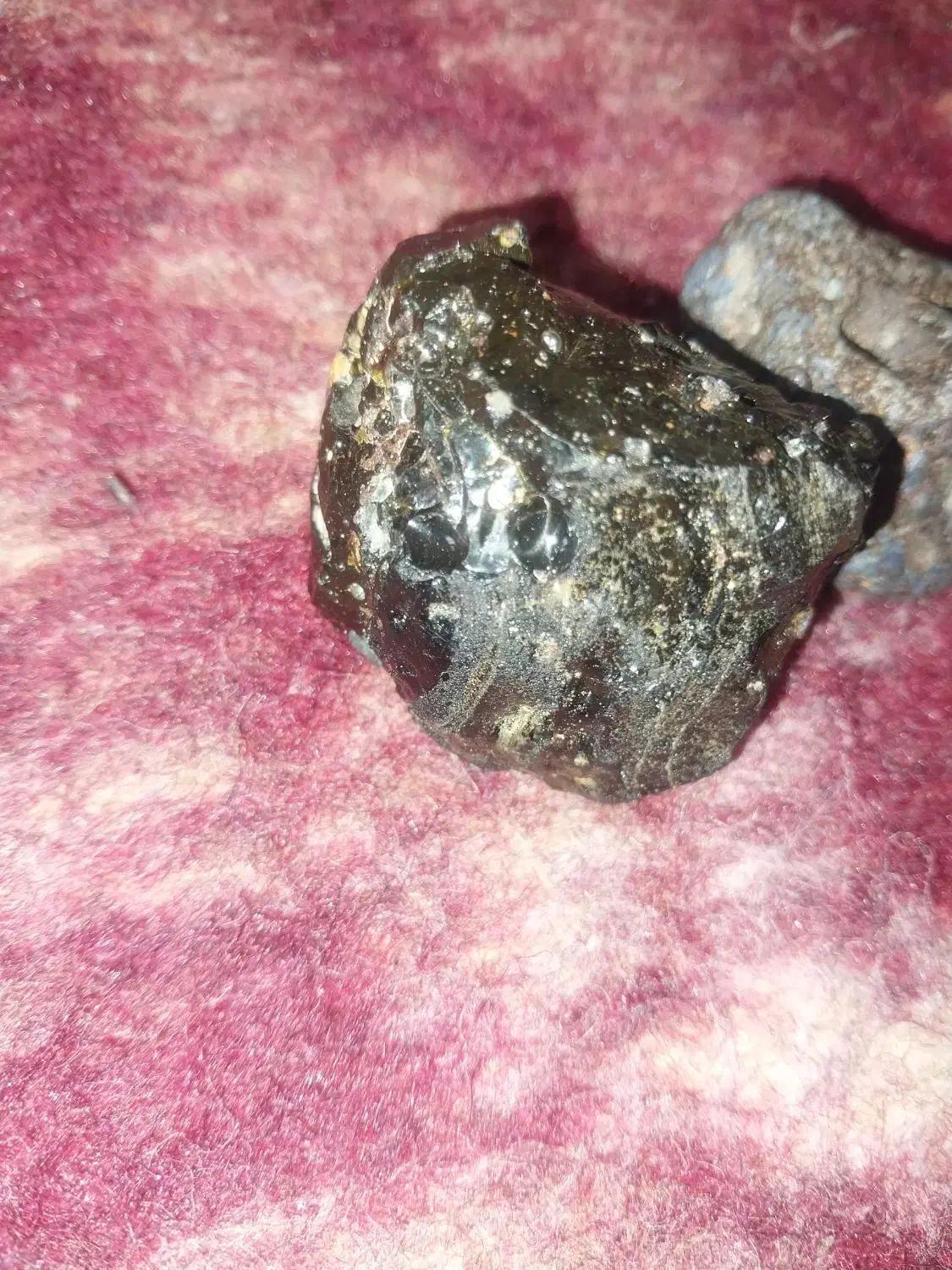 سنگ|کلکسیون اشیاء عتیقه|خمینی‌شهر, |دیوار