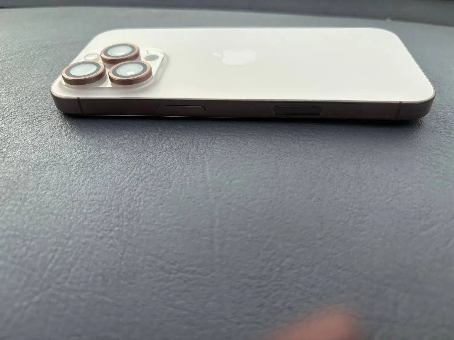 اپل ایفون 16 pro|موبایل|تبریز, |دیوار