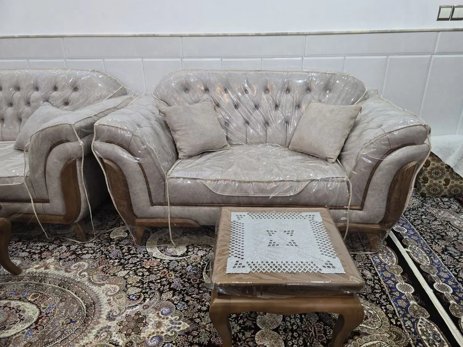 مبل|مبلمان خانگی و میز عسلی|قم, علی آباد سعدگان|دیوار
