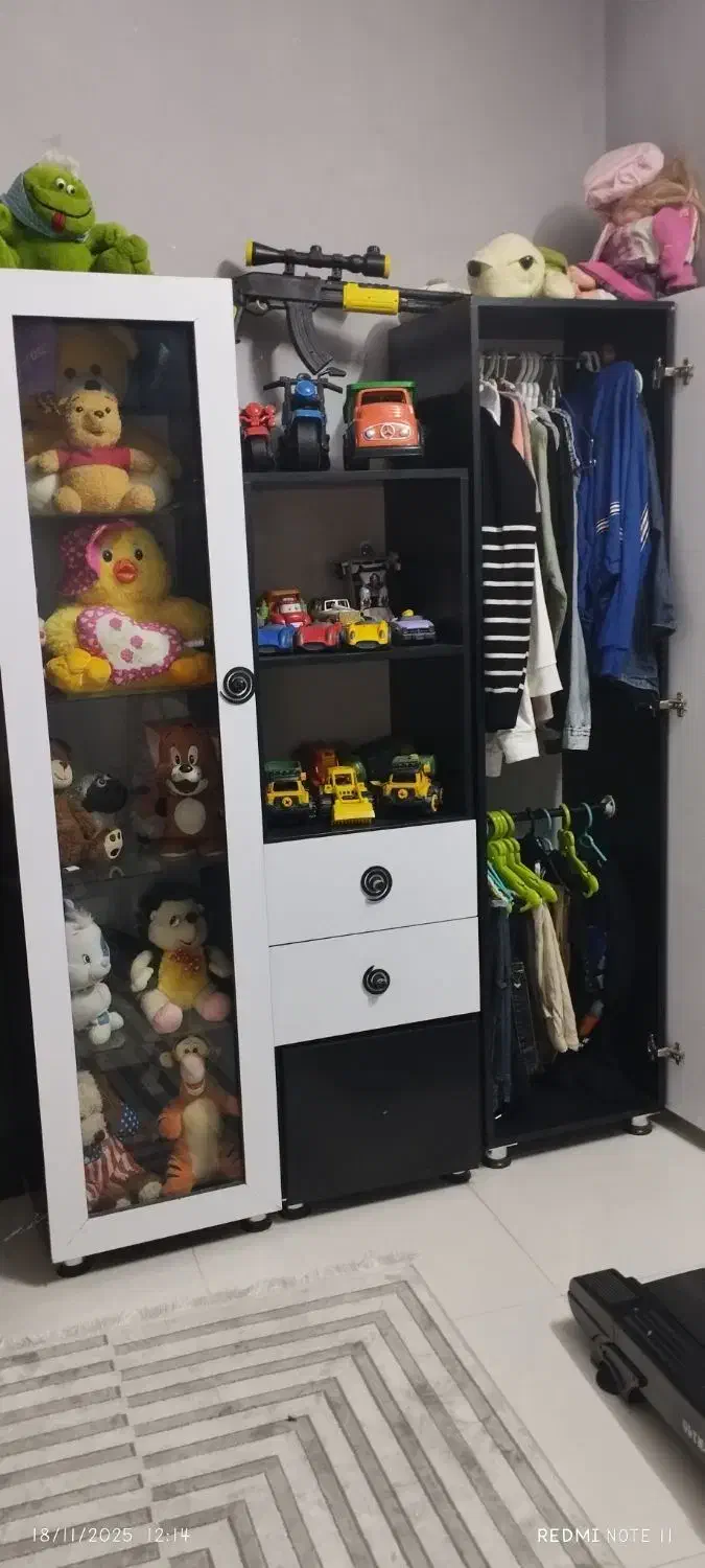 تخت و خوشخواب و دراور و کمد نوجوان|تخت و سرویس خواب|تربت جام, جامی|دیوار