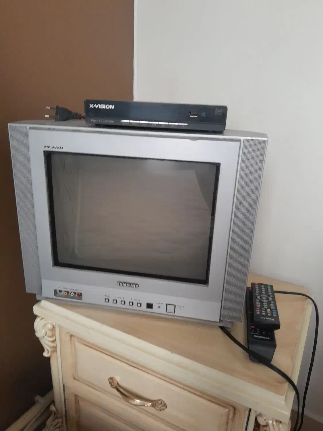 تلویزیون سامسونگ سالم|تلویزیون و پروژکتور|تهران, قیام|دیوار