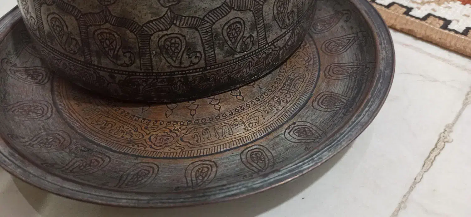 کاسه مسی قدیمی|کلکسیون اشیاء عتیقه|اسدآباد, |دیوار