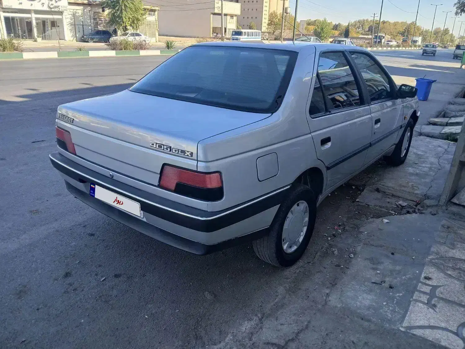 پژو ۴۰۵ مدل ۹۷|خودرو سواری و وانت|بروجرد, |دیوار