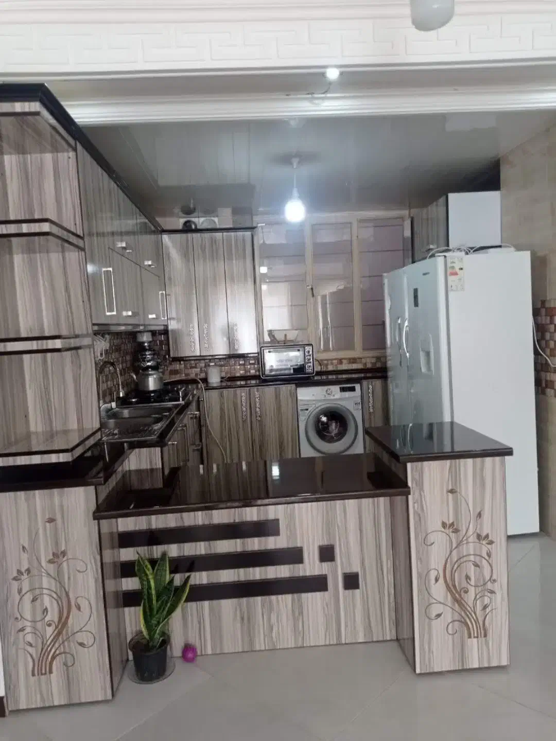 فروش آپارتمان ۱۱۲ متری ۲ خوابه طبقه ۱|فروش آپارتمان|شازند, |دیوار