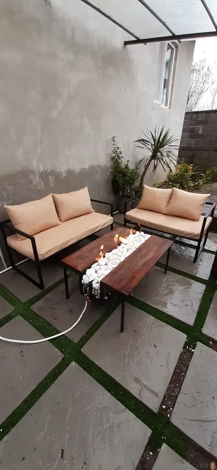 آتش دان و مبل راحتی کلاسیک|مبلمان خانگی و میز عسلی|خمام, |دیوار