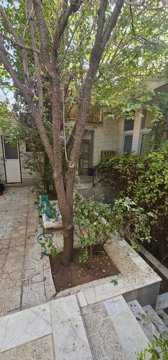 فروش یا معاوضه|فروش خانه و ویلا|شهرضا, |دیوار