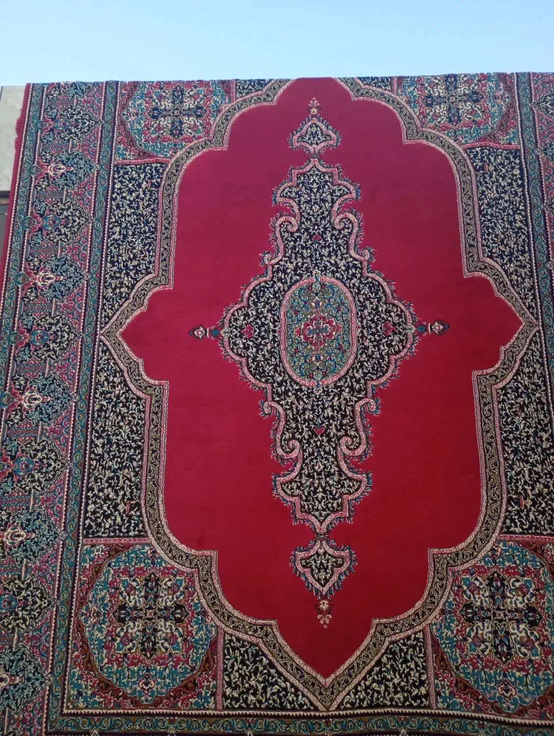 فروش یک عدد فرش قرمز دست دوم|فرش|ایذه, |دیوار