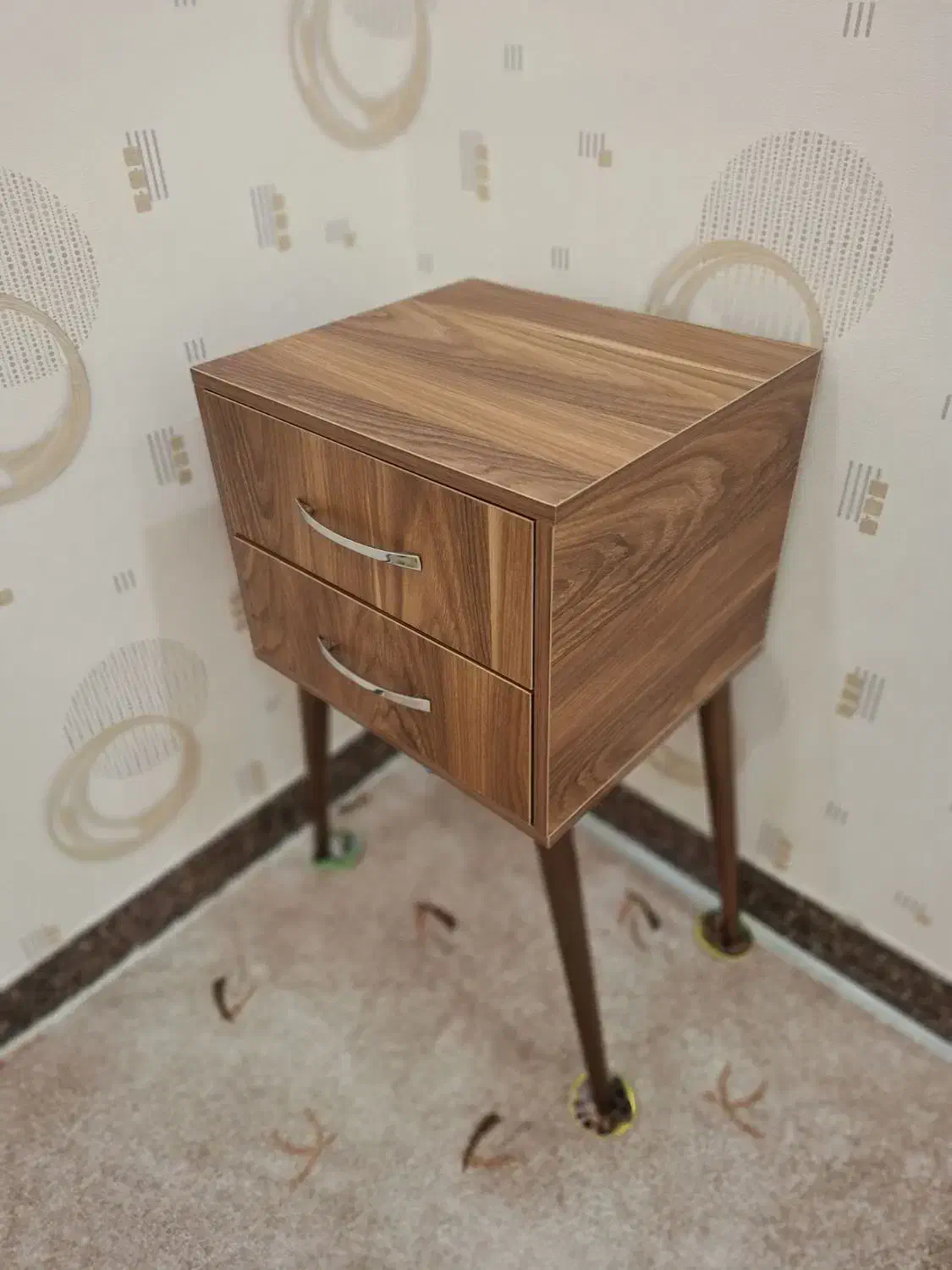 میز تلفن|میز تلفن|رباط‌کریم, رباط‌کریم|دیوار