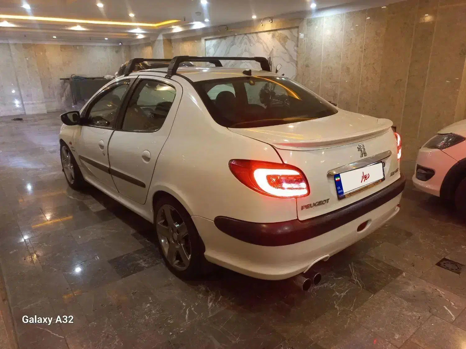 پژو۲۰۶مدل۸۸صندوقدار|خودرو سواری و وانت|تهران, شهرک دریا|دیوار