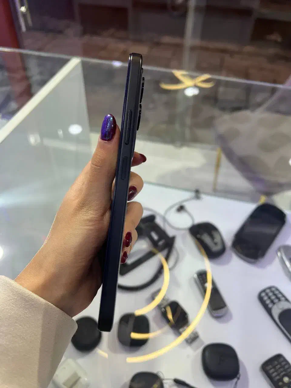 ردمی ۱۵|موبایل|قم, زاویه|دیوار