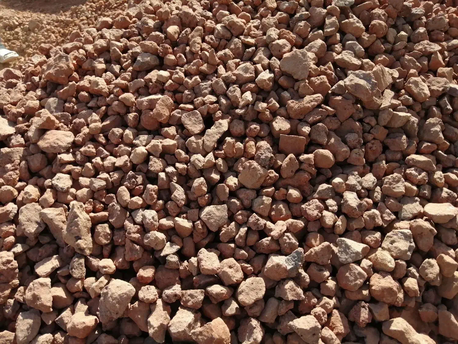 ماسه، شن، پوکه معدنی وگراویه|مصالح و تجهیزات ساختمان|گلبهار, شهر جدید گلبهار|دیوار