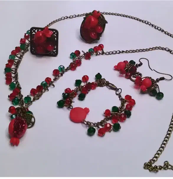 انواع اکسسوری و بندعینک یلدایی|بدلیجات|مشهد, امیر|دیوار