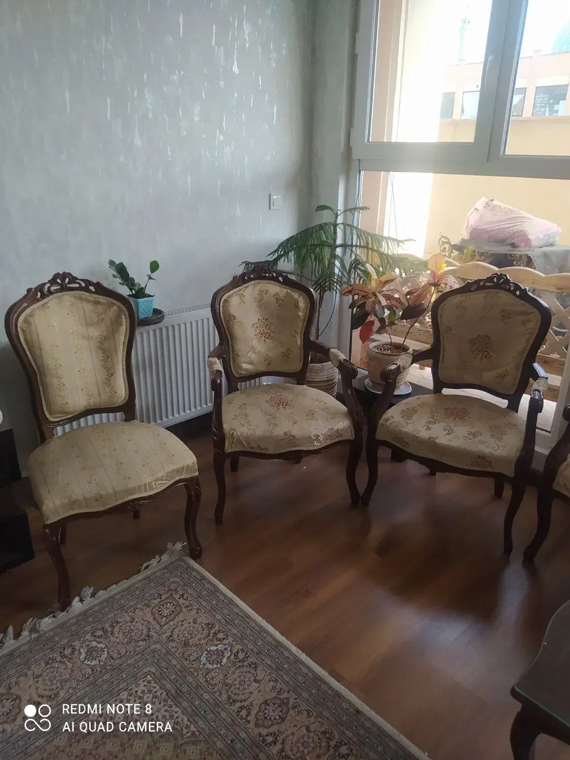 مبل استیل همراه میز ناهار خوری|مبلمان خانگی و میز عسلی|اندیشه, اندیشه فاز ۴|دیوار