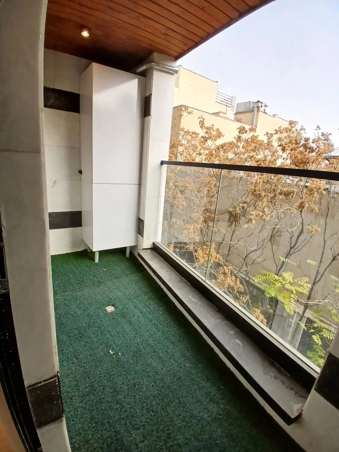 زعفرانیه ۲۴۰متر ۳خواب