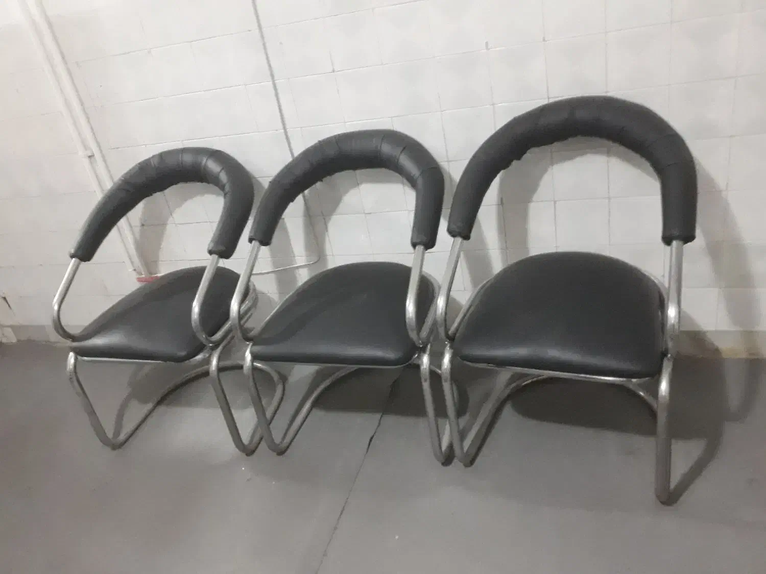 صندلی|صندلی و نیمکت|سمنان, |دیوار