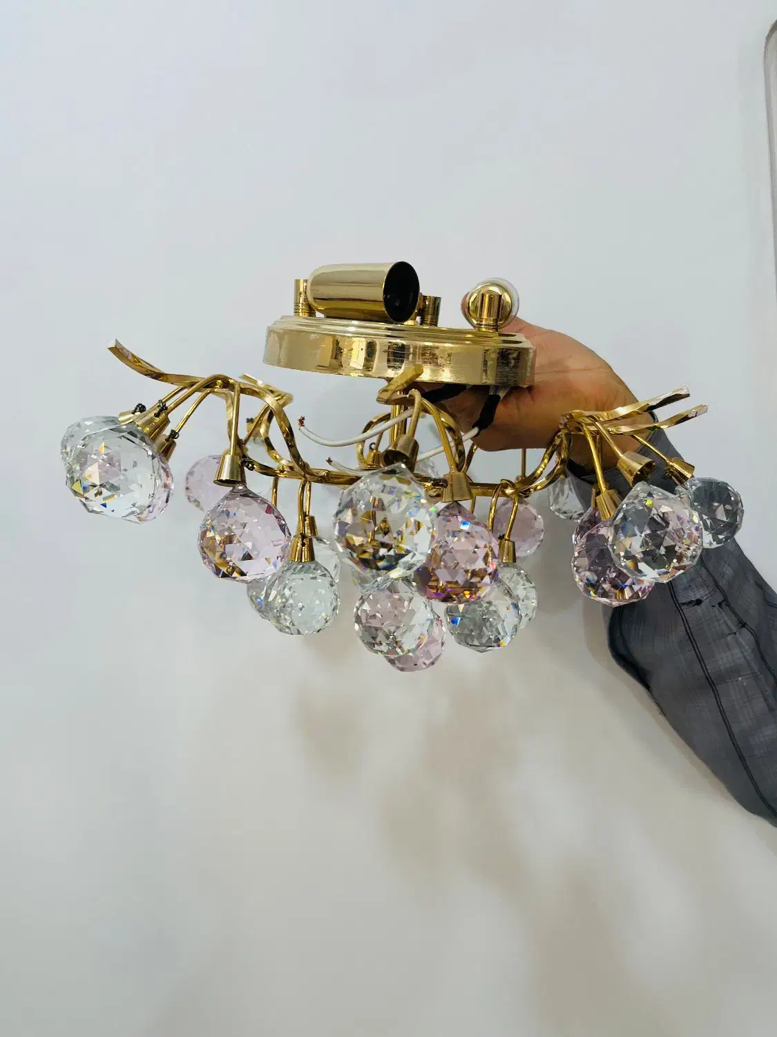 لوستر سقفی هشت شاخه|لوستر و چراغ آویز|مشکین‌دشت, |دیوار