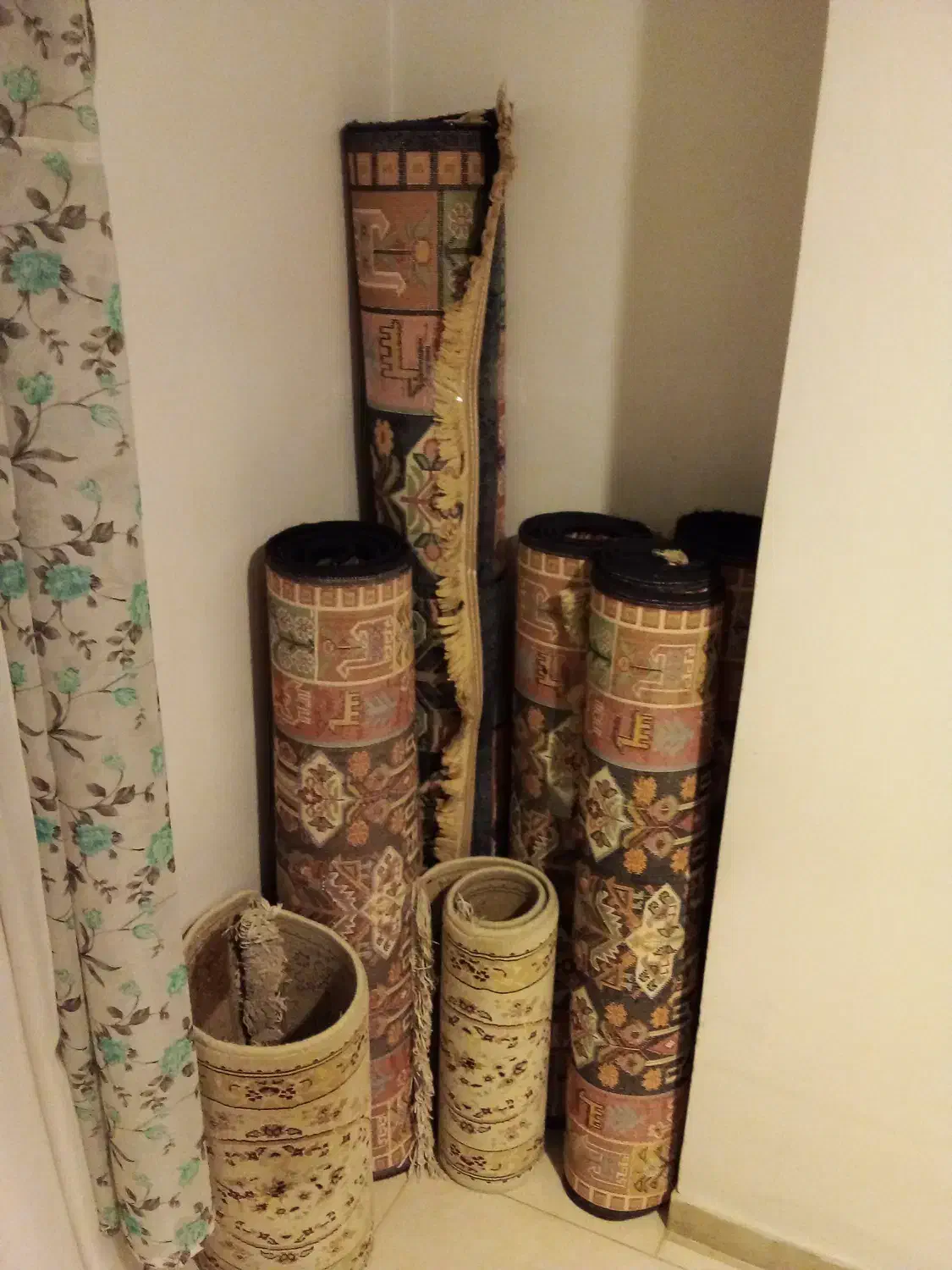 قالیچه|فرش|کرج, فاز ۳ گوهردشت|دیوار