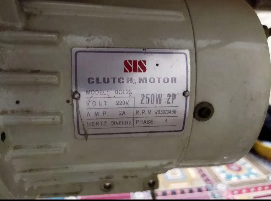 چرخ راسته صنعتی|چرخ خیاطی و ریسندگی|پاکدشت, پاکدشت (مامازند)|دیوار