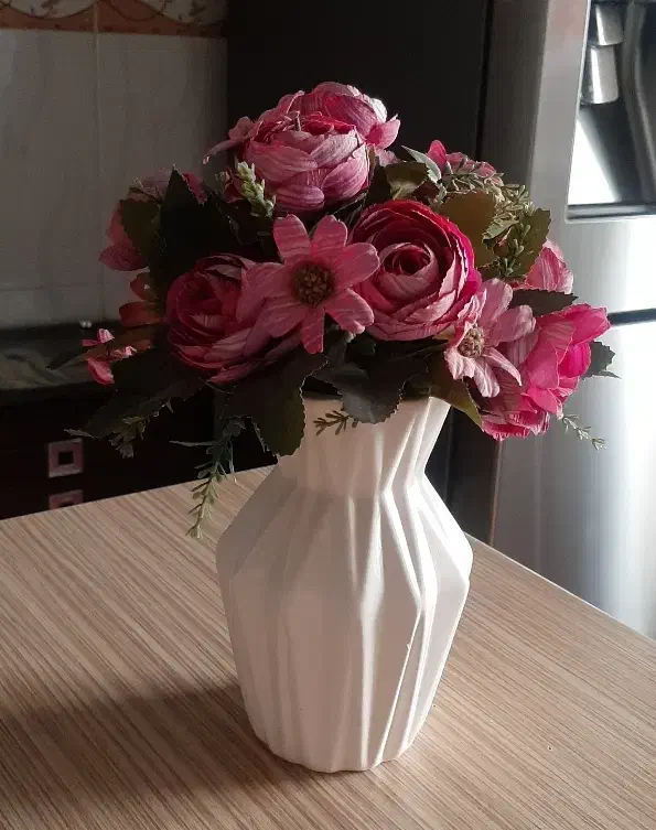 گلدان با گل|گل مصنوعی|زنجان, |دیوار