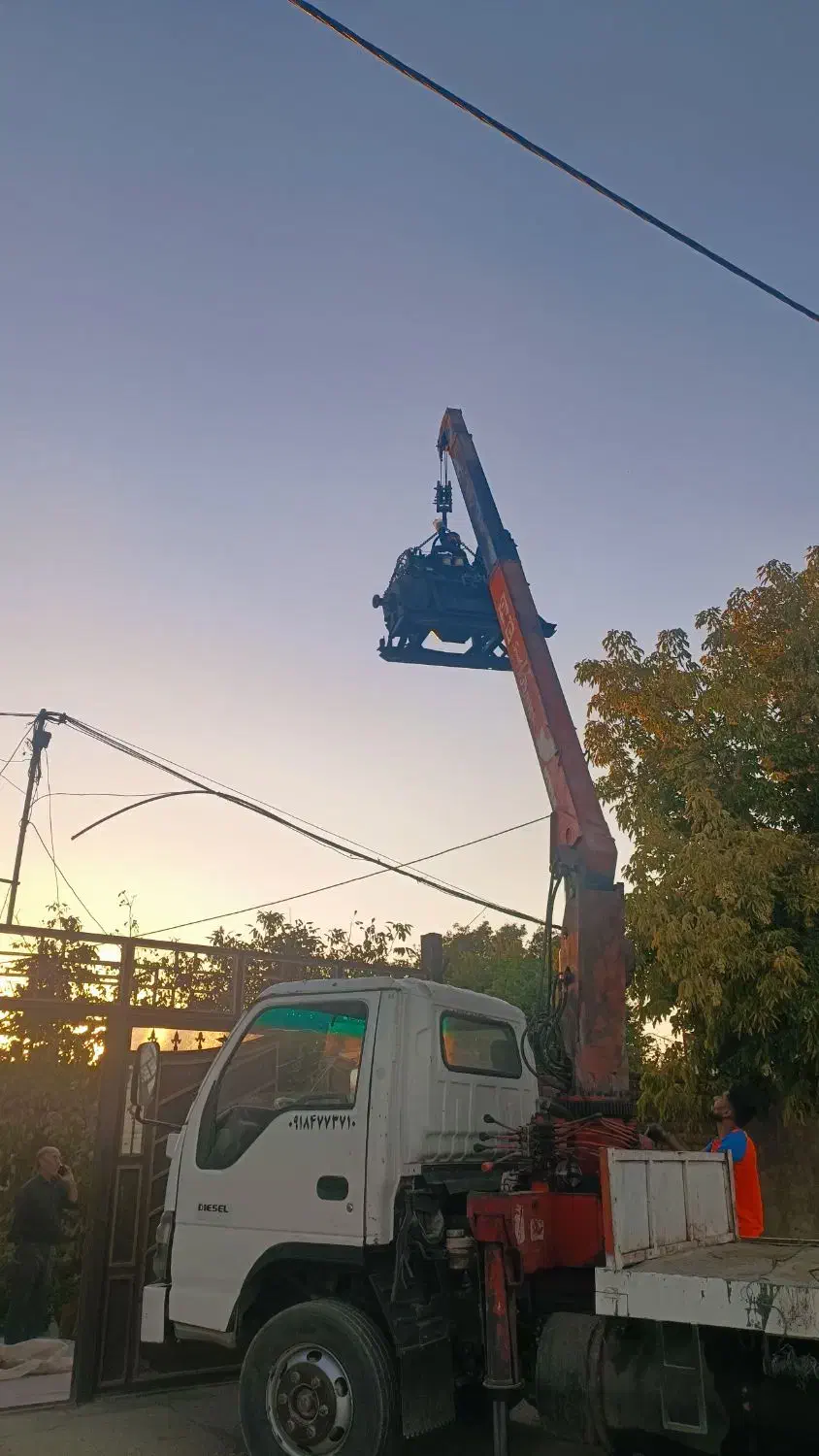 جرثقیل خاوری ۳تن|خدمات حمل و نقل|کنگاور, |دیوار