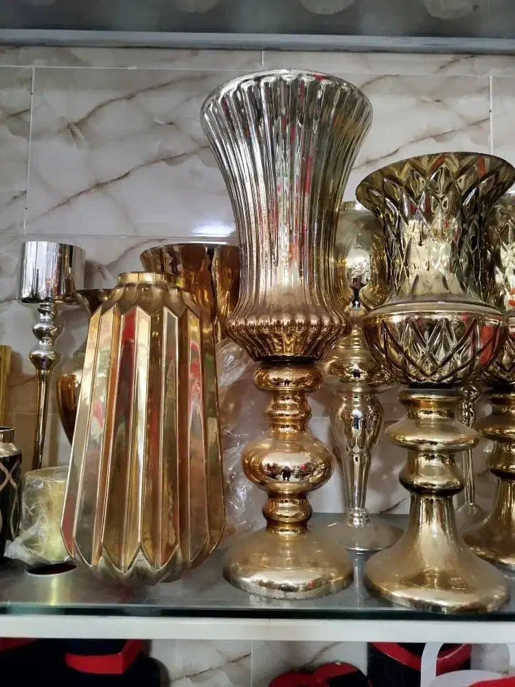 تعداد زیادی گل وباکس گلدان درختچه وریسه|گل مصنوعی|ورامین, ورامین|دیوار