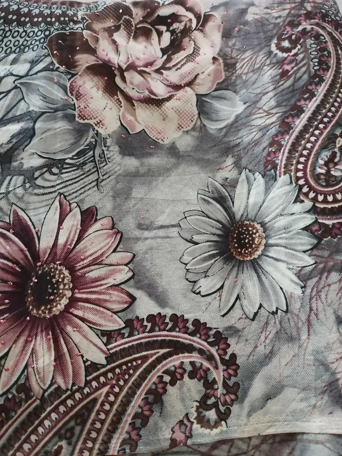 پارچه چادر|لباس|ارومیه, |دیوار