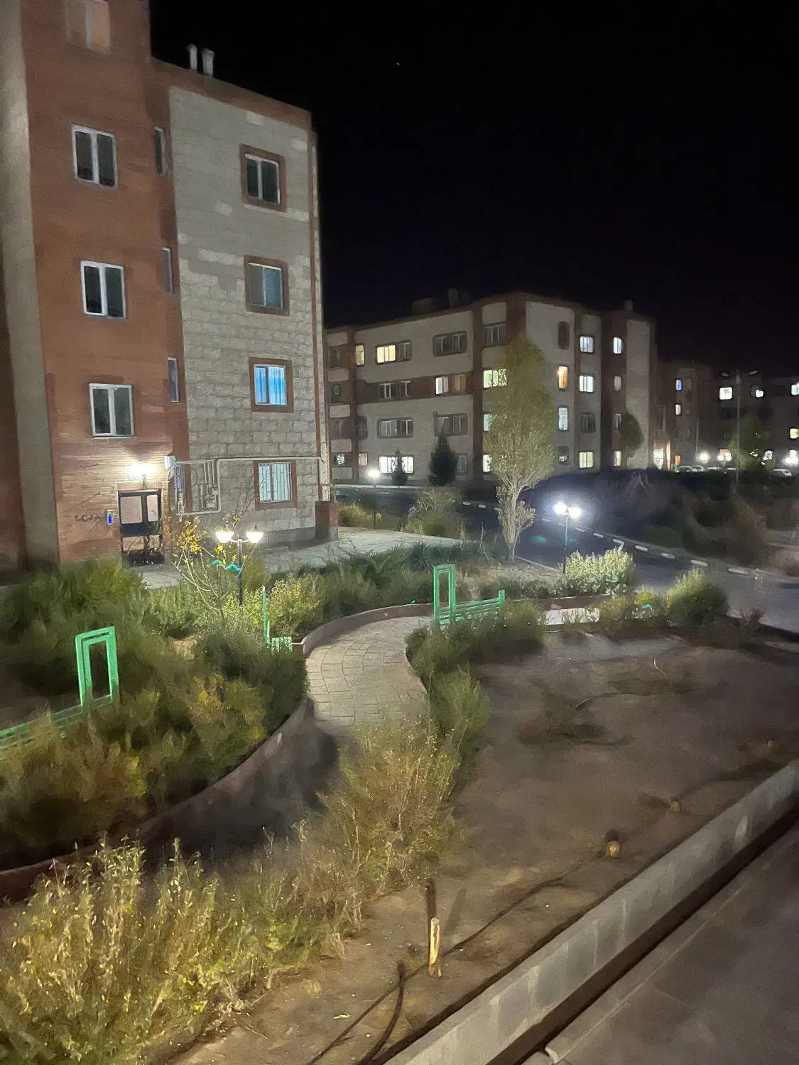 ولیعصر3.متراژ103متر.واحدمنحصربه فردجمهوری|فروش آپارتمان|گلبهار, شهر جدید گلبهار|دیوار