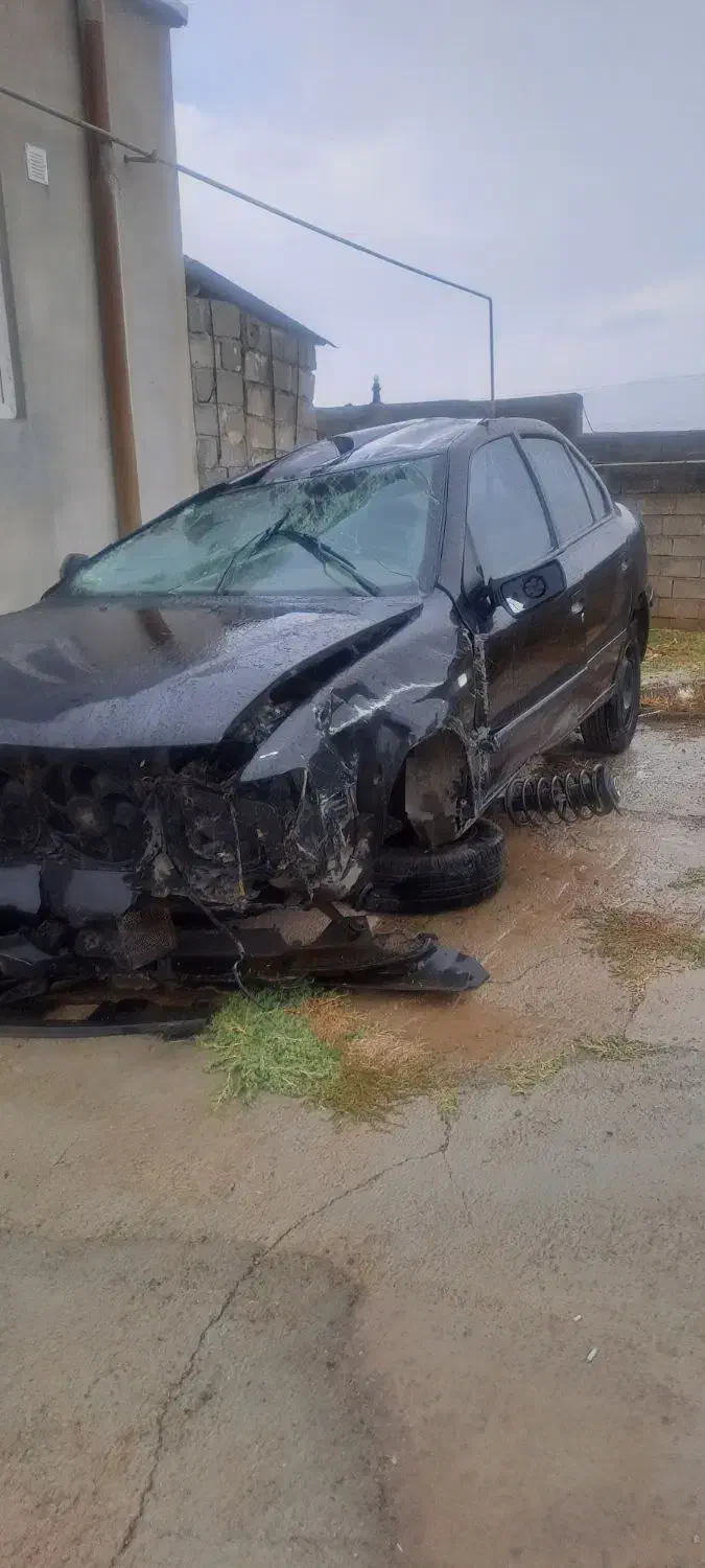 فروش سمند مدل 92 تصادفی|خودرو سواری و وانت|سرشیو, |دیوار