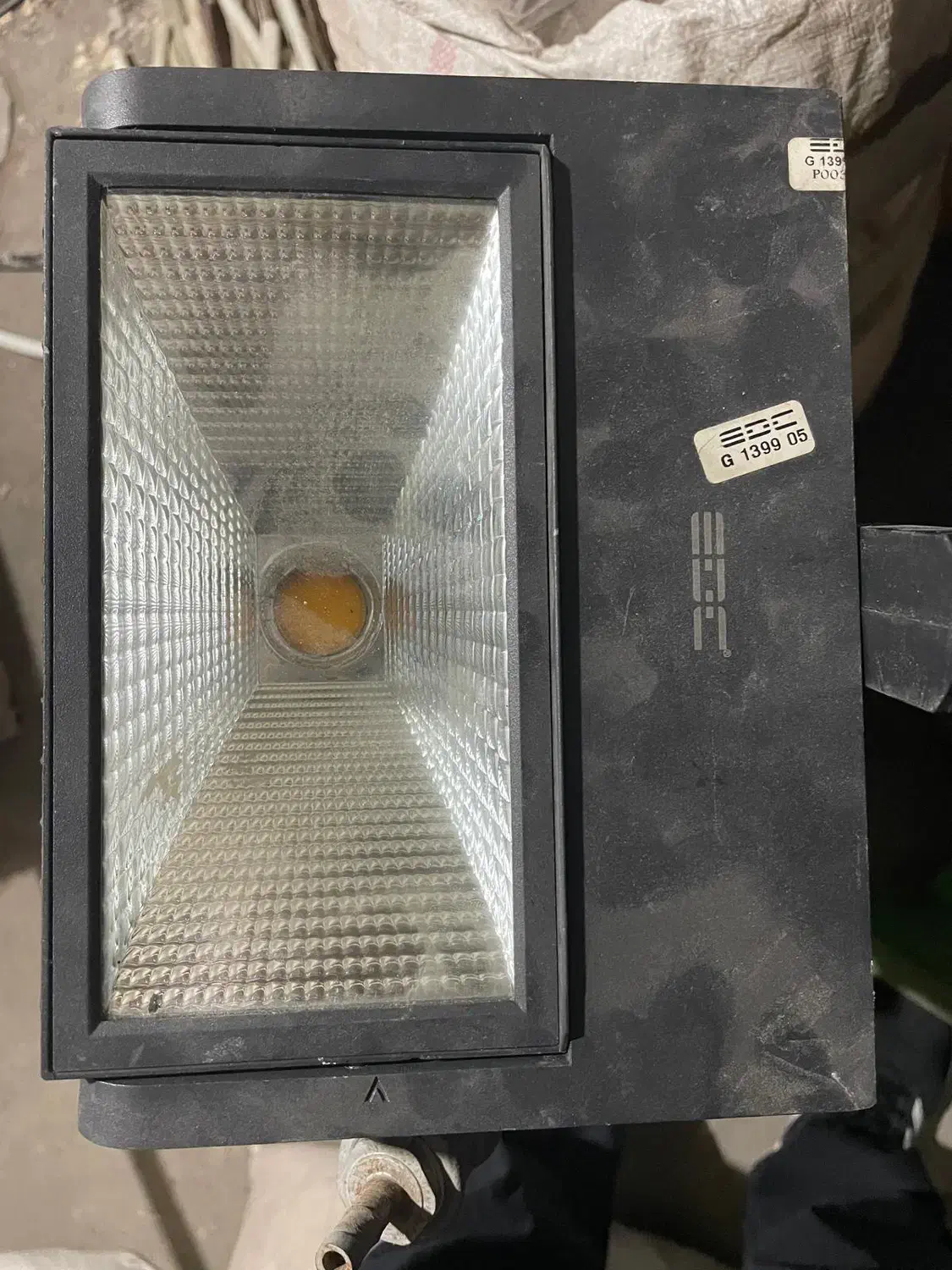 چراغ هالوژن فروشگاهی ریلی ۱۸عدد۳۰تا۵۰وات|لامپ و چراغ|چالوس, |دیوار