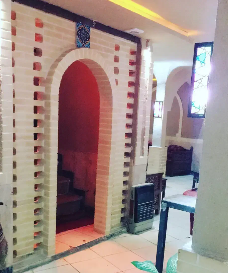 اجاره سفره خانه سنتی وفا|اجارهٔ مغازه و غرفه|قم, چهار مردان|دیوار