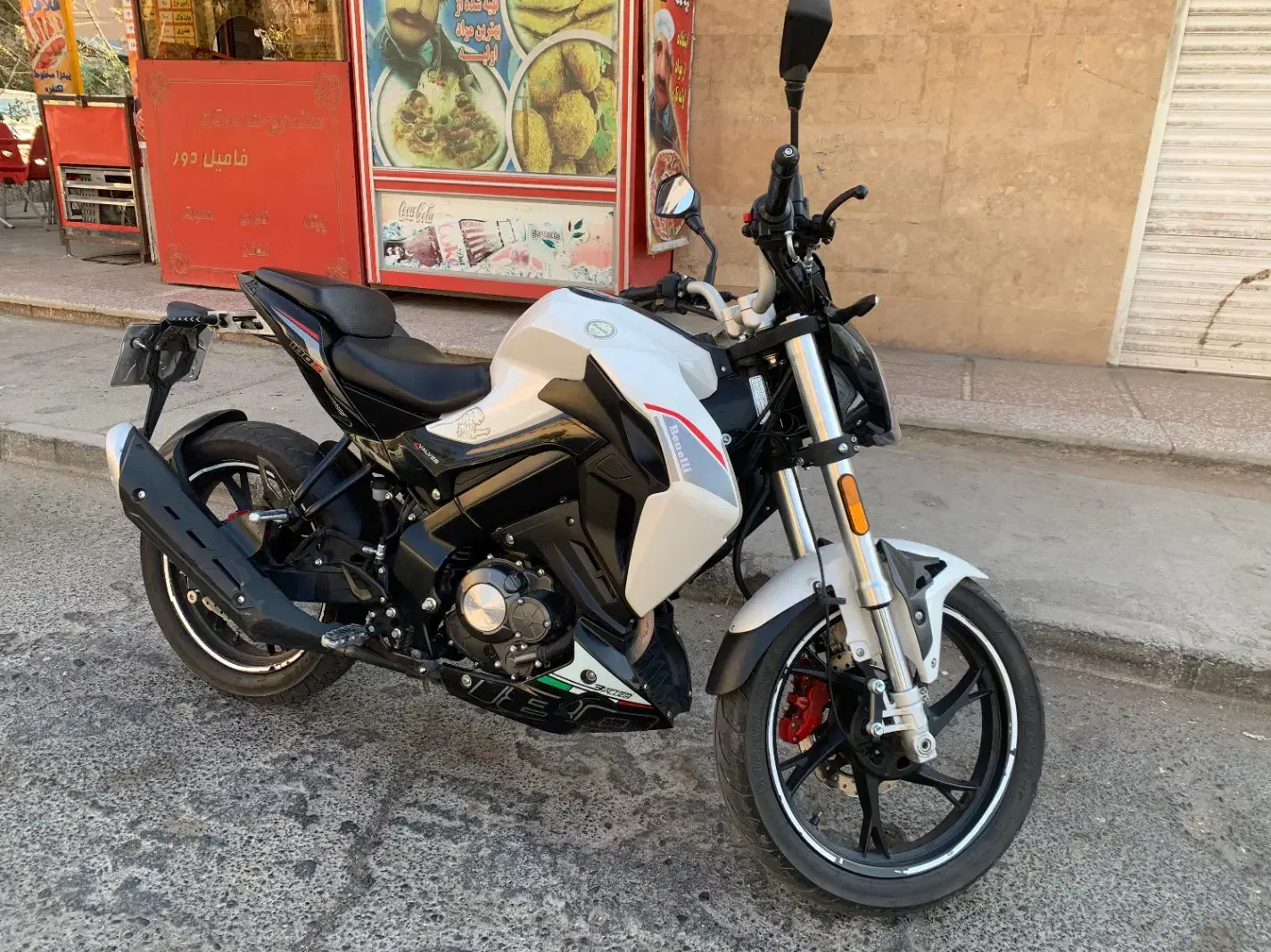 موتور سیکلت بنلی 180s|موتورسیکلت|تهران, قصر فیروزه ۲|دیوار