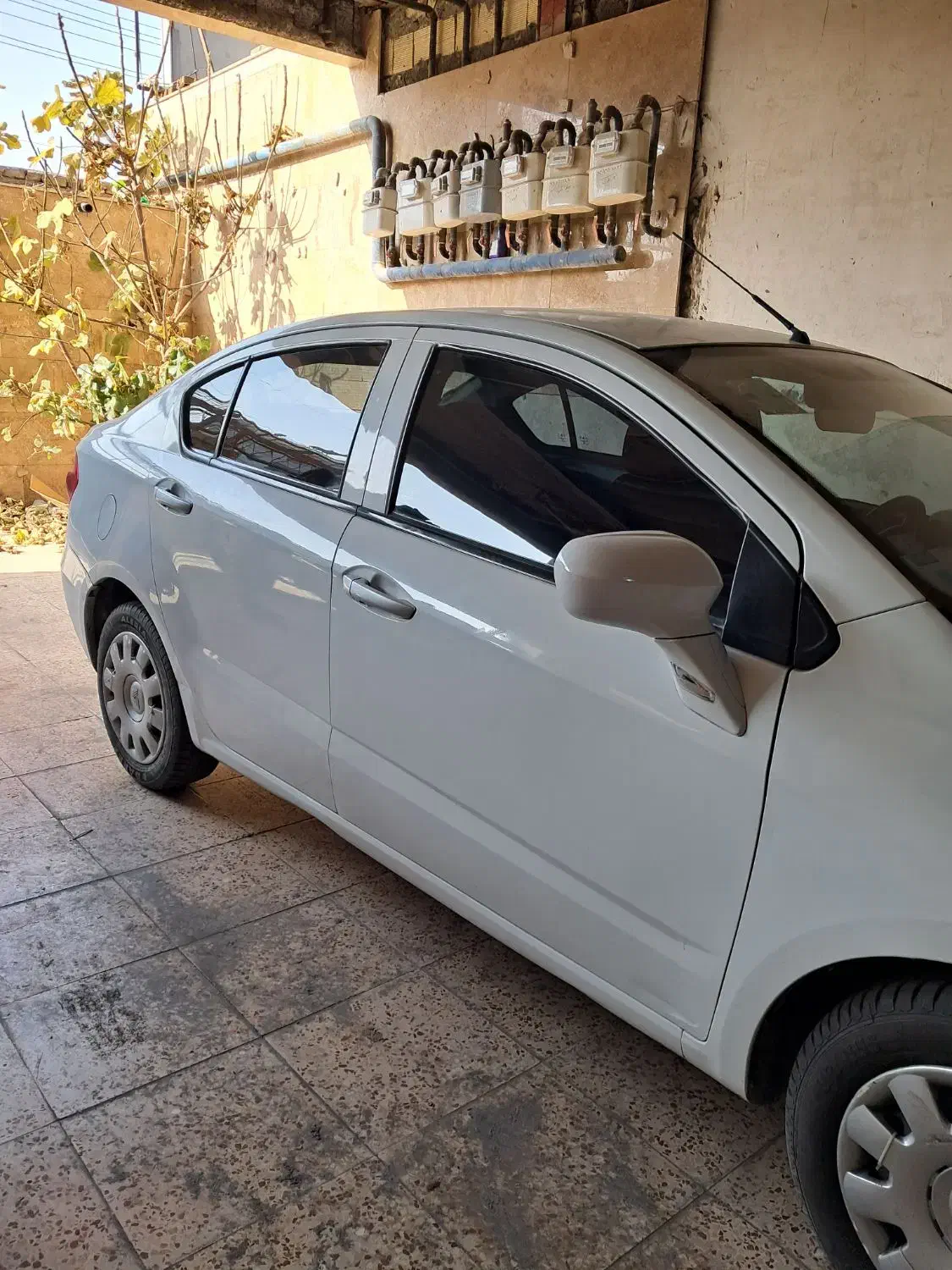 برلیانس مدل 97کم کار|خودرو سواری و وانت|مشهد, فدک|دیوار