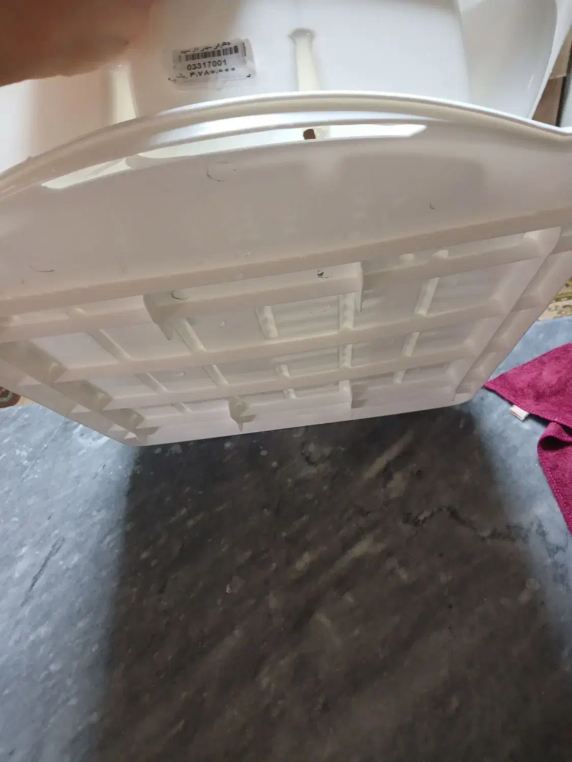 ابچکان|آب‌چکان و نظم‌دهنده ظروف|رشت, بلوار گیلان|دیوار