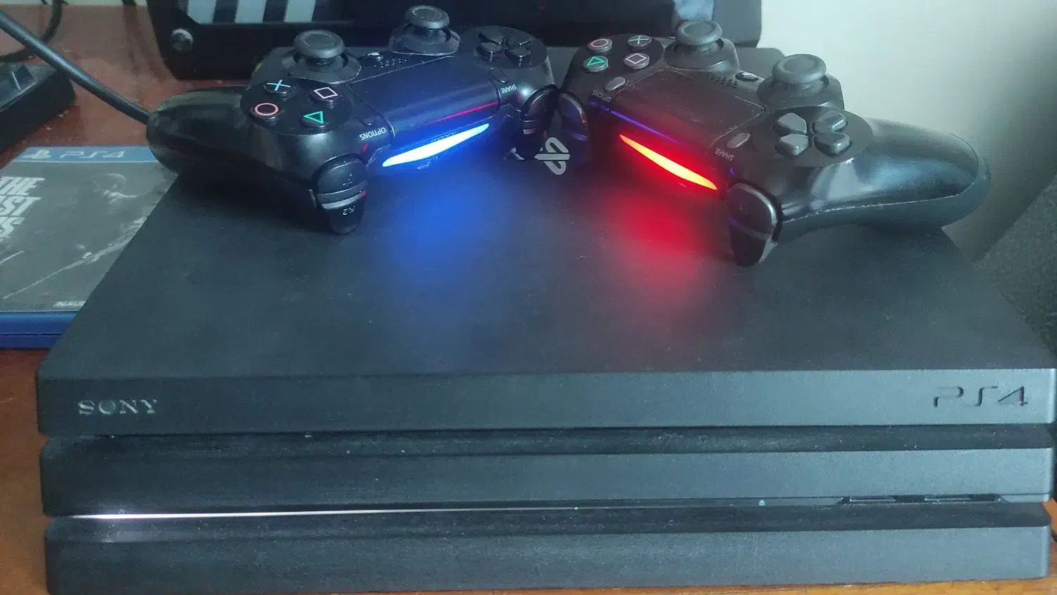 PS4 Pro دو دسته 1TB|کنسول، بازی ویدئویی و آنلاین|شیراز, شهرک بزین|دیوار